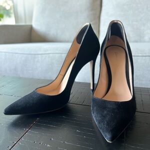 Gianvito Rossi black suede pointed heel